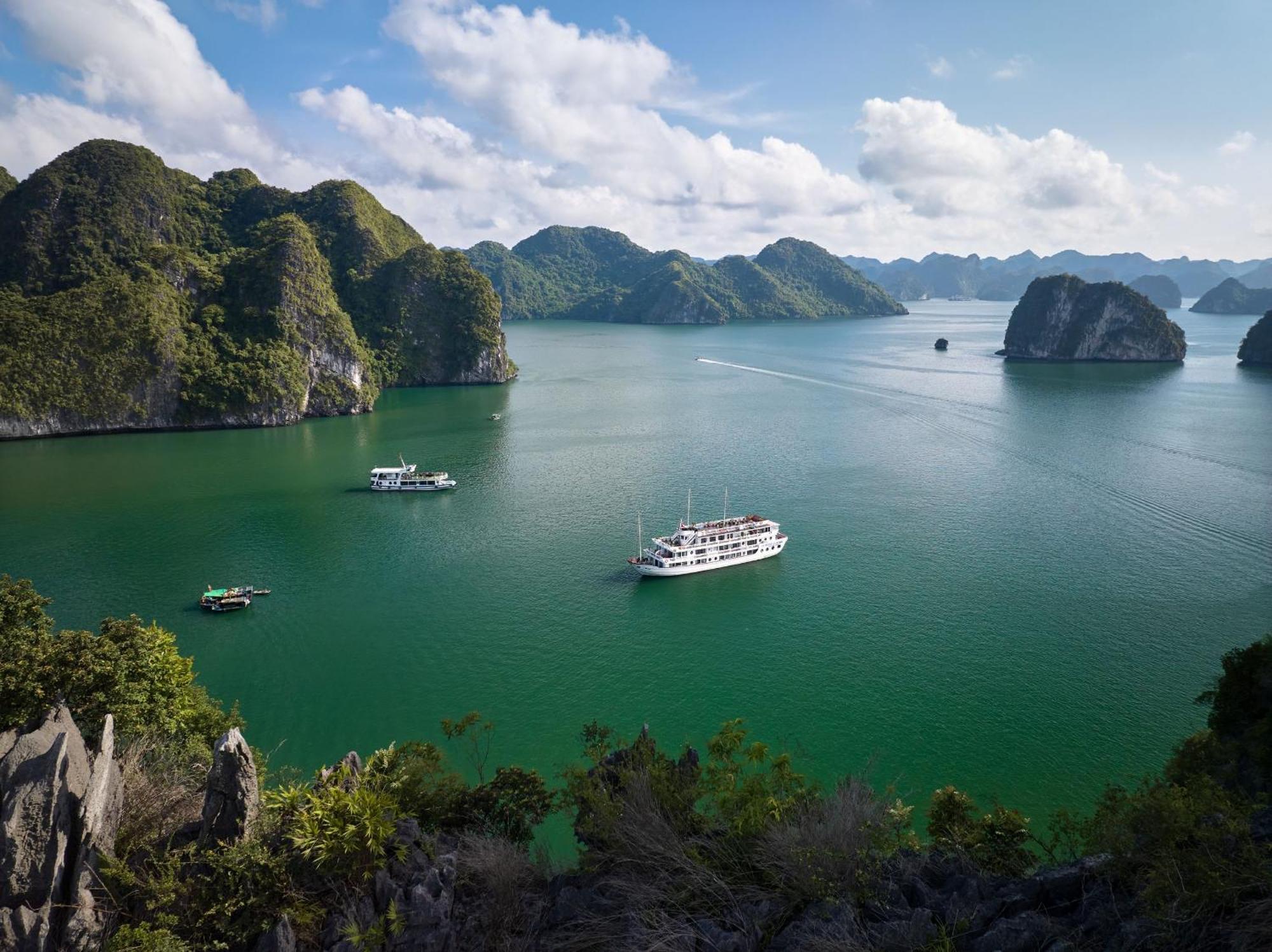 Hera Boutique Cruise Ha Long Bay Dış mekan fotoğraf